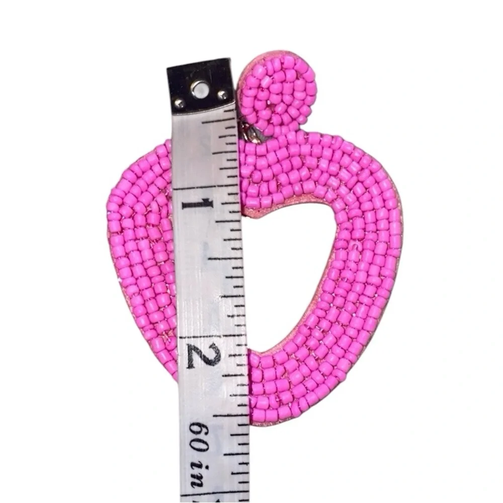 NWOT Pink Heart Beaded Earrings